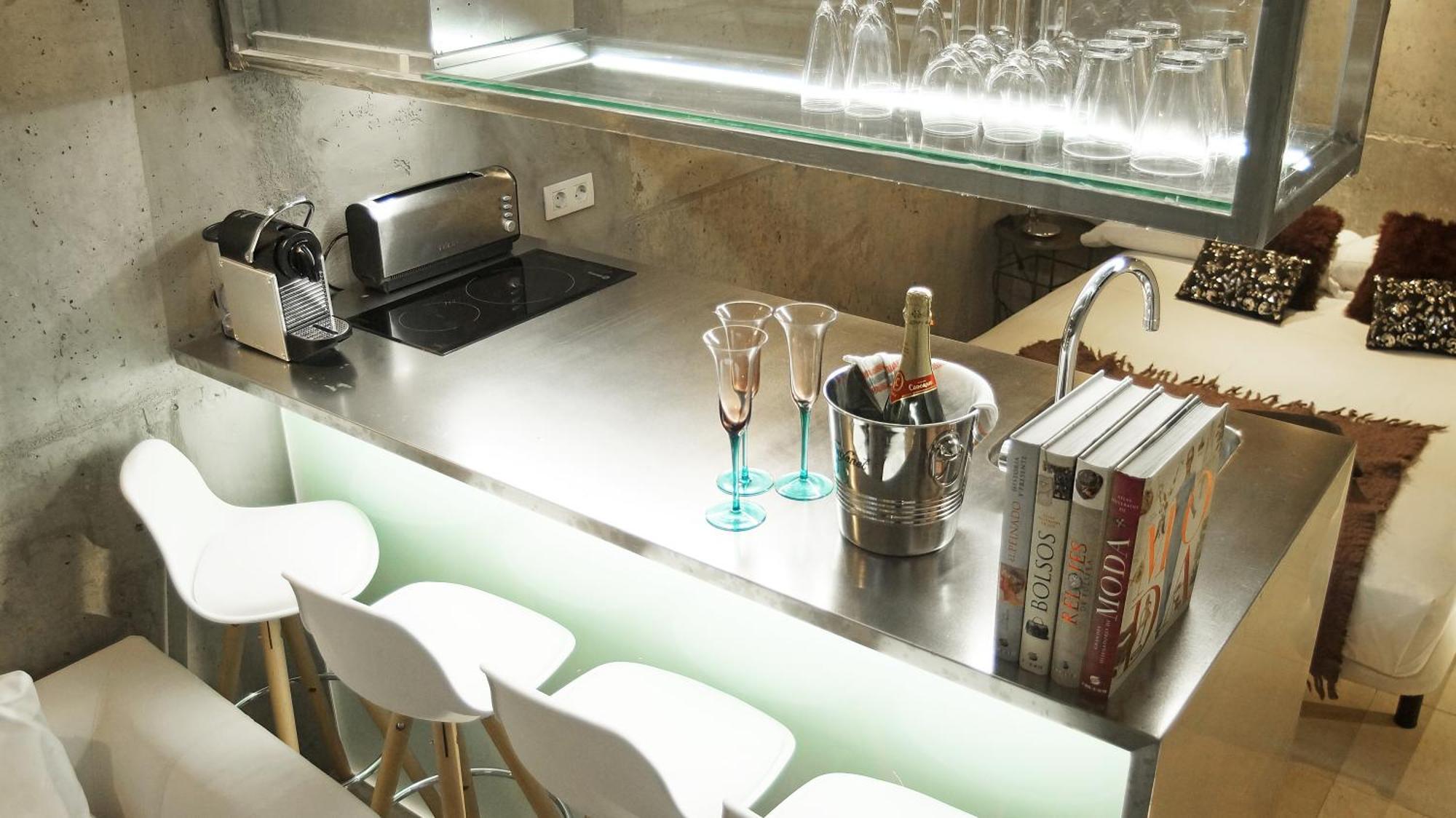 Apartment Barcelona Rentals - Pool Terrace In City Center Ngoại thất bức ảnh